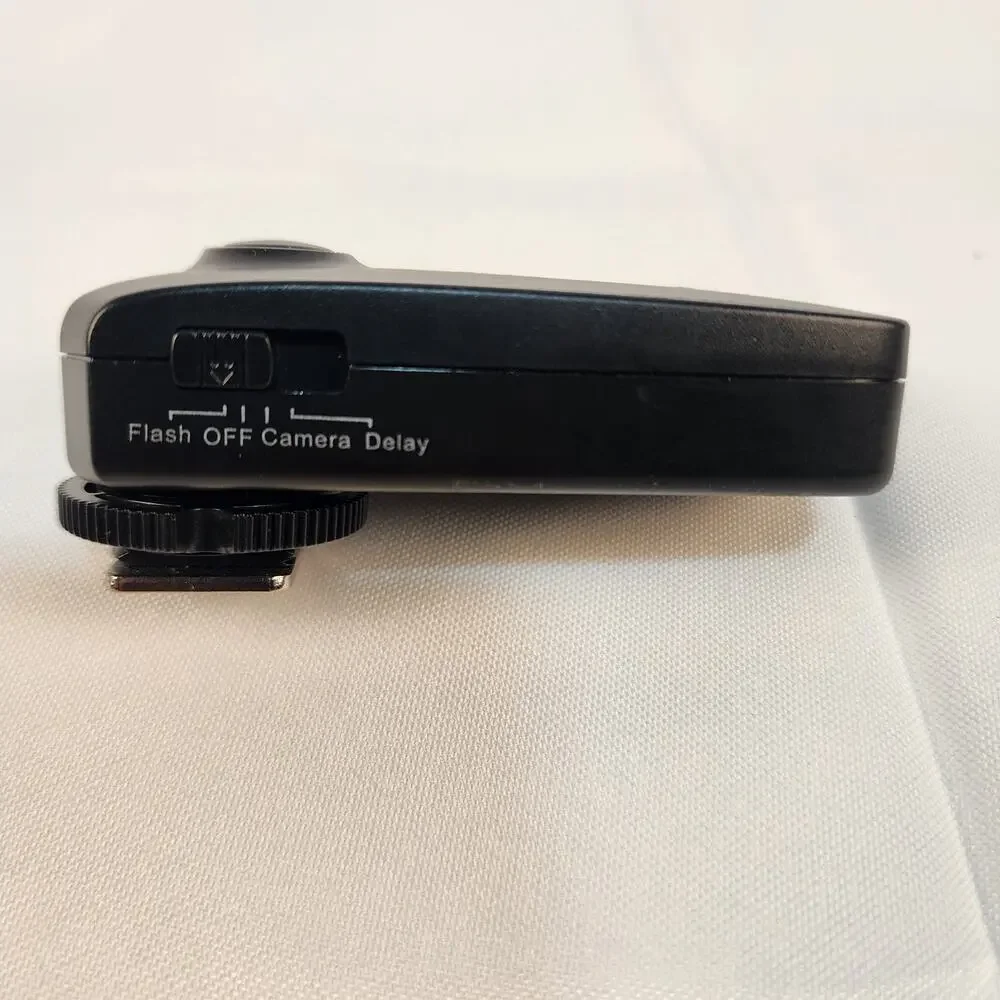 Neewer VC-1BTX 2.4GHz Wireless Flash Trigger Transmitter FSK for Photography